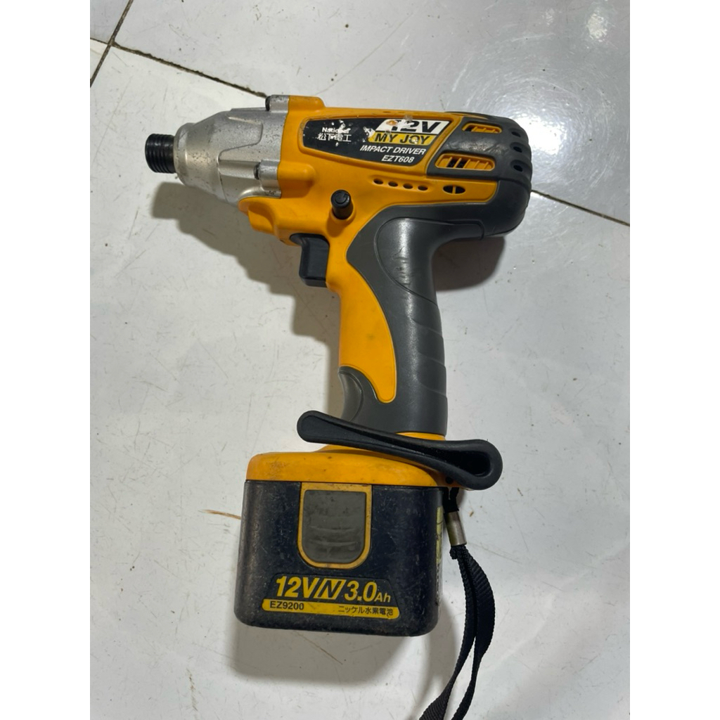 Máy bắt vít Nhật bãi 12v National MY JOY EZT608