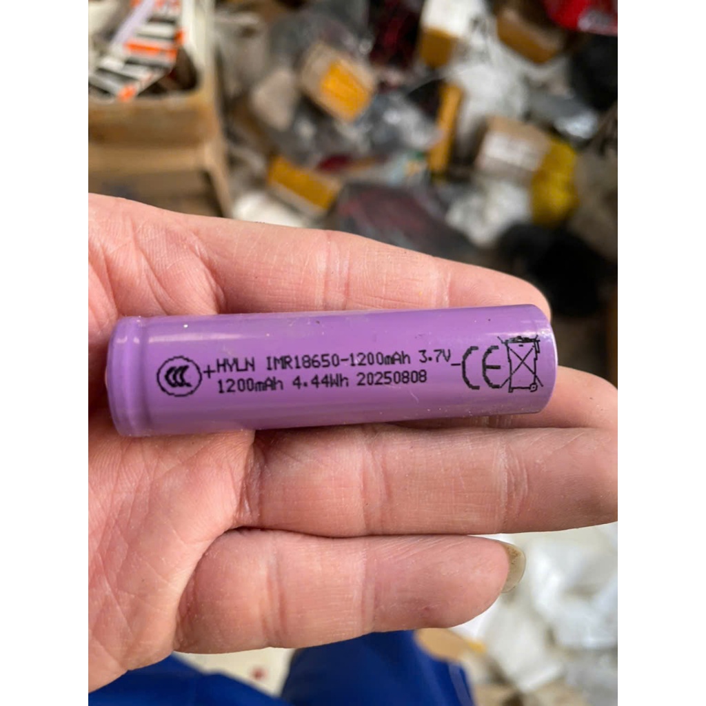 Pin 18650 3.7V