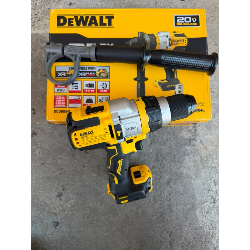 Khoan Dewalt DCD999 mới chính hãng