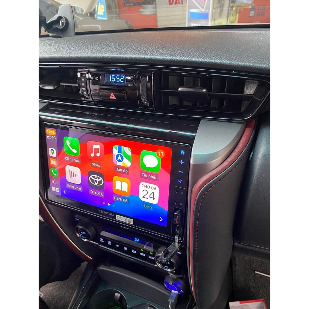 Màn hình chính hãng Toyota fortuner legender 2026 JBL