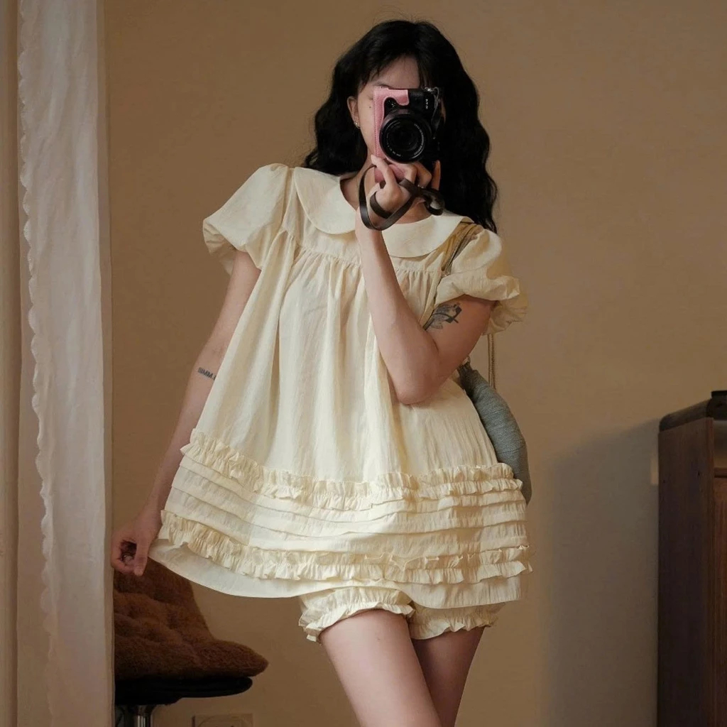(Sẵn, Hàng L1) Sét Áo Váy Babydoll Cổ Sen 2 Lớp Form Rộng Gấu Viền Bèo Kèm Quần Bí Phồng Bo Chun Bun222 | BigBuy360 - bigbuy360.vn