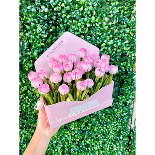 Hộp hoa quà tặng sang trọng