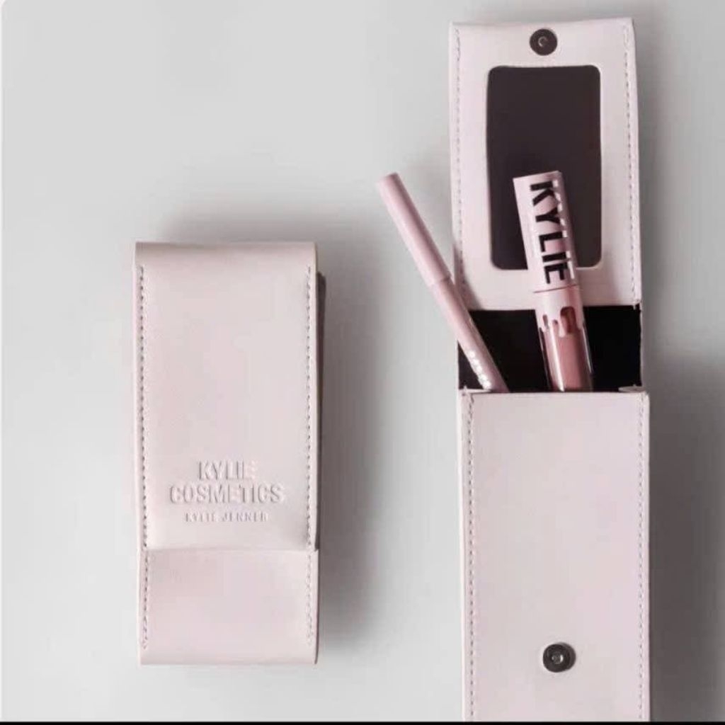 [ Gift Hãng ] Case Son Kylie Cosmetic Lip Kit Holder