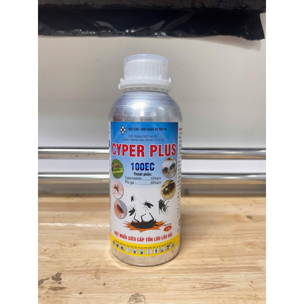 Chế phẩm m.uỗi chai nhôm Cyper Plus 100Ec chai 1 lít