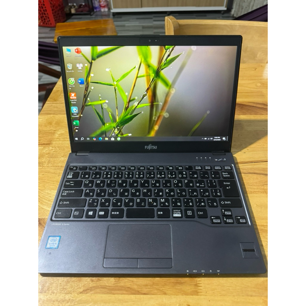 laptop fujitsu i5 7300u/8g/ssd 128g