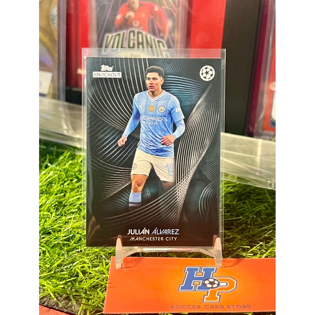 Thẻ bóng đá Julian Alvarez Topps KnockOut 2023/24