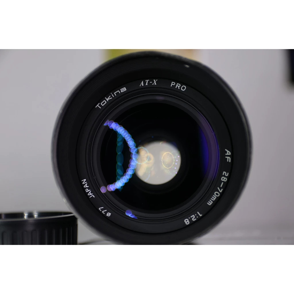 Lens canon Tokina 28-70mm f2.8 AX-T (95%) thấu kính tương đối sạch đẹp - Lens máy ảnh