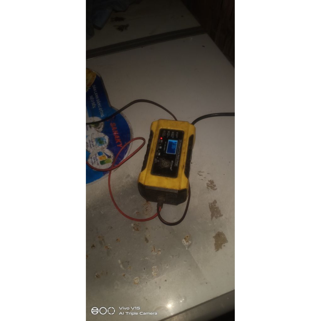sạc bình ắc quy 12v 2ah-100ah cũ ạ
