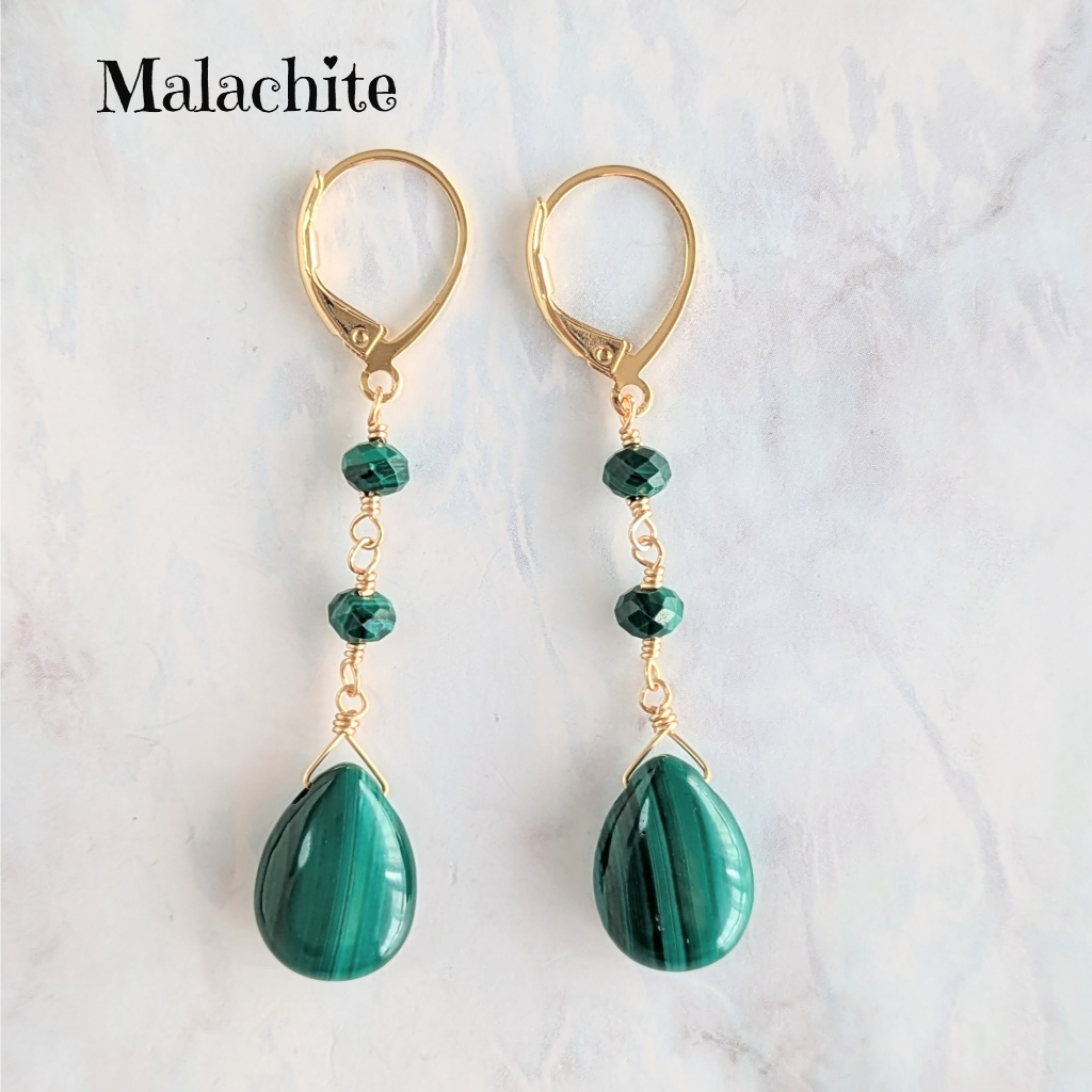 Gemstone earrings - Malachite - Direct from Japan
