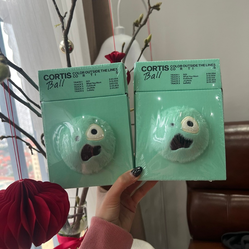 The 1st EP [COLOR OUTSIDE THE LINES] (CORTIS Ball ver.)