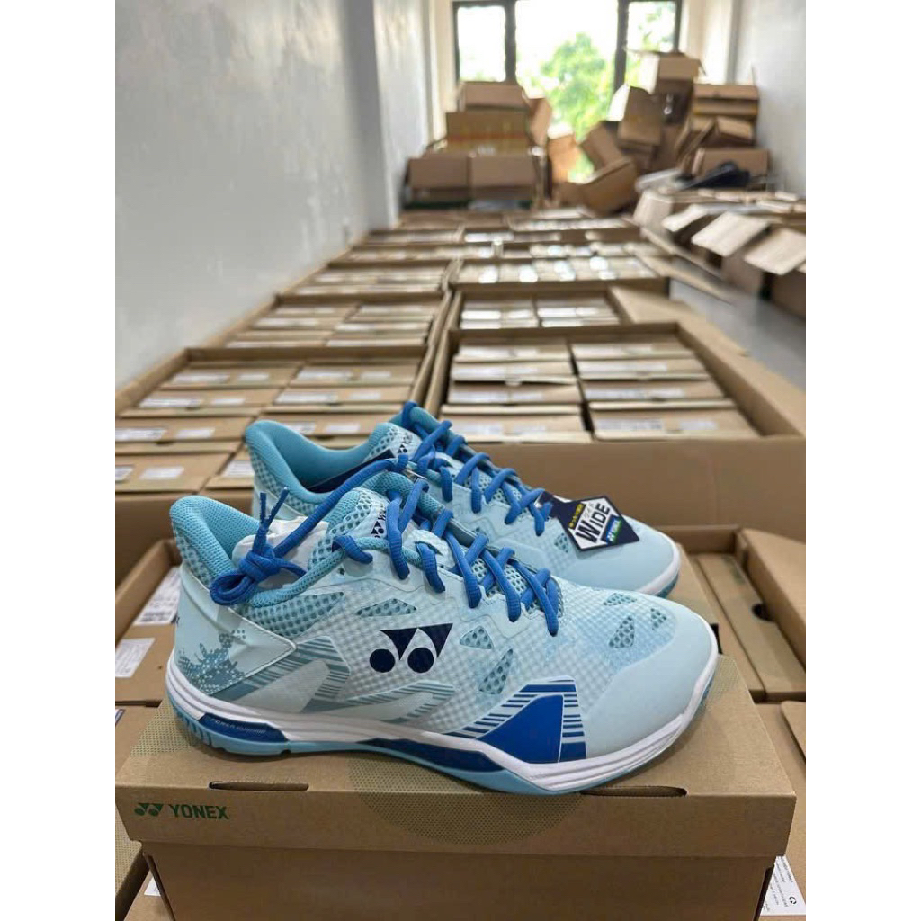Giày yonex eclipsion z3 chính hãng