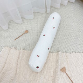 GỐI ÔM CHO BÉ THÊU HOẠ TIẾT