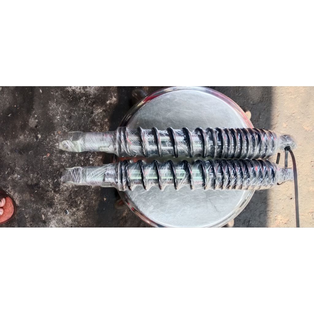 THANH LÝ CẶP PHUỘC SAU SHVN150 ZIN LIKE NEW CÒN RẤT MỚI