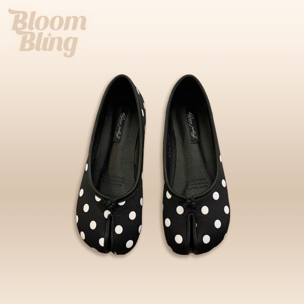 Giày búp bê móng ngựa Tabi Shoes by BloomBling - Giày búp bê móng ngựa mũi chẻ nữ đế bệt không quai 