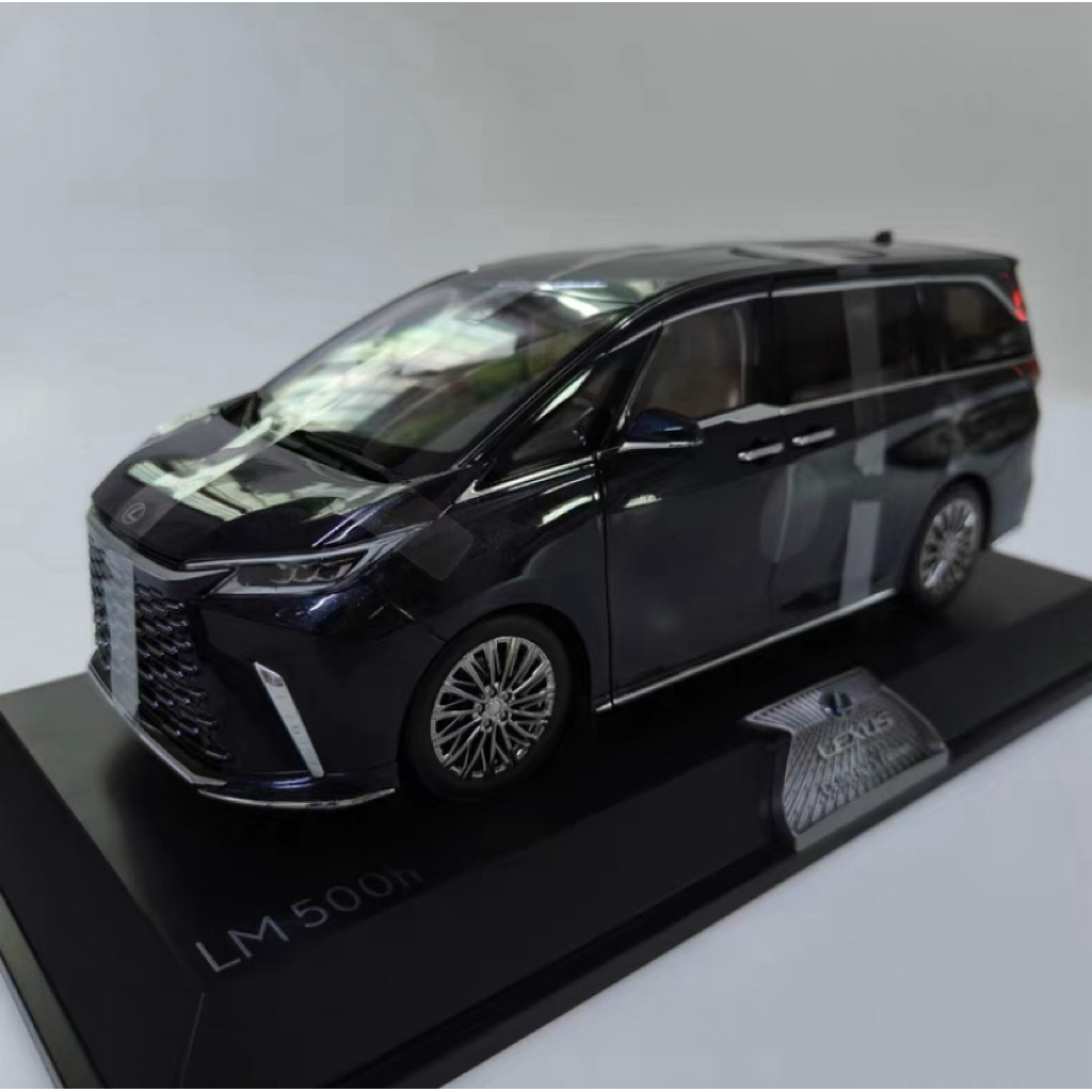Mô hình xe MPV Lexus LM500h tỉ lệ 1:18 fullbox