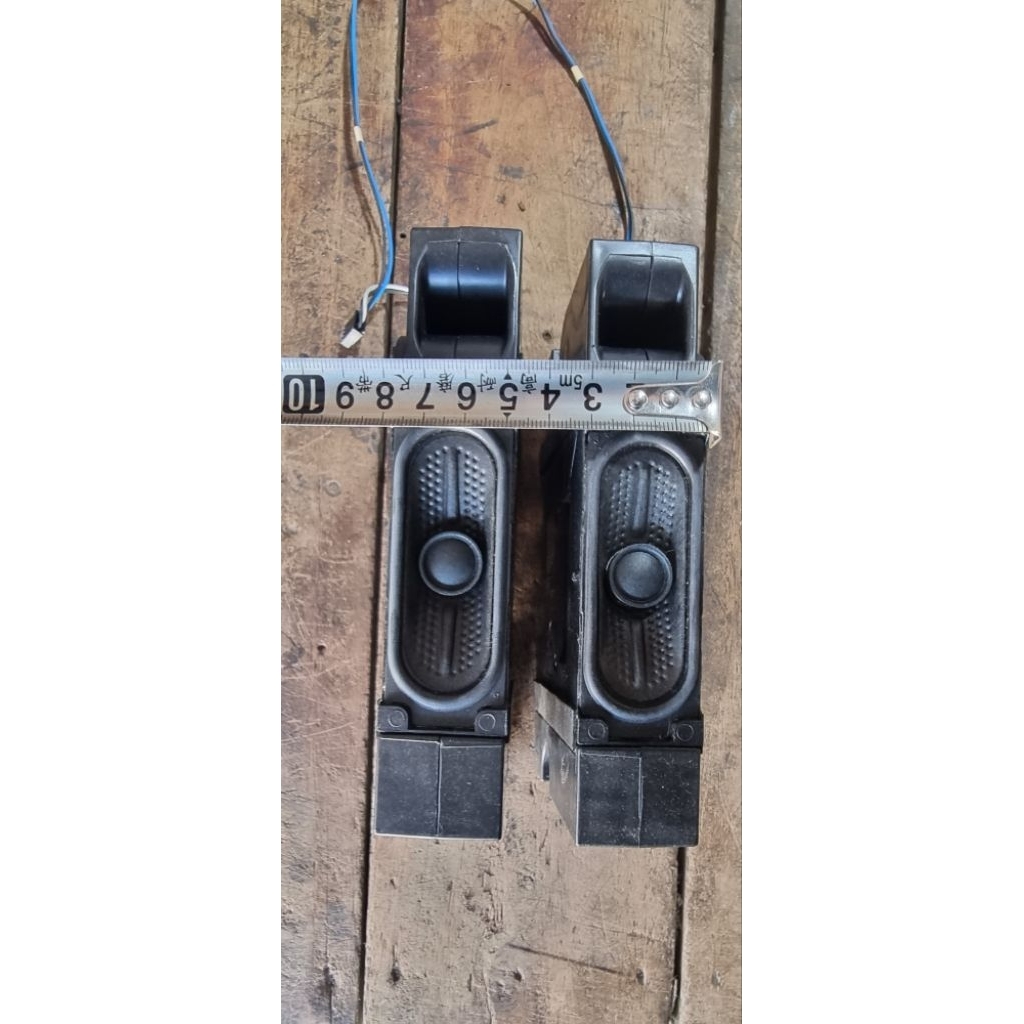 Cặp Loa LG 43UK6340PTF Loa củ do tivi sọc màn Loa hát bình thường ok như hình chụp trên zin tháo máy