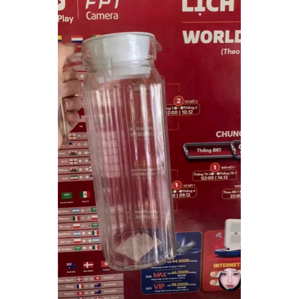 Bình đựng nước để bàn 1,1 Lít Tặng Kèm 1 LY Luminac (hàng quà tặng Nestlé)