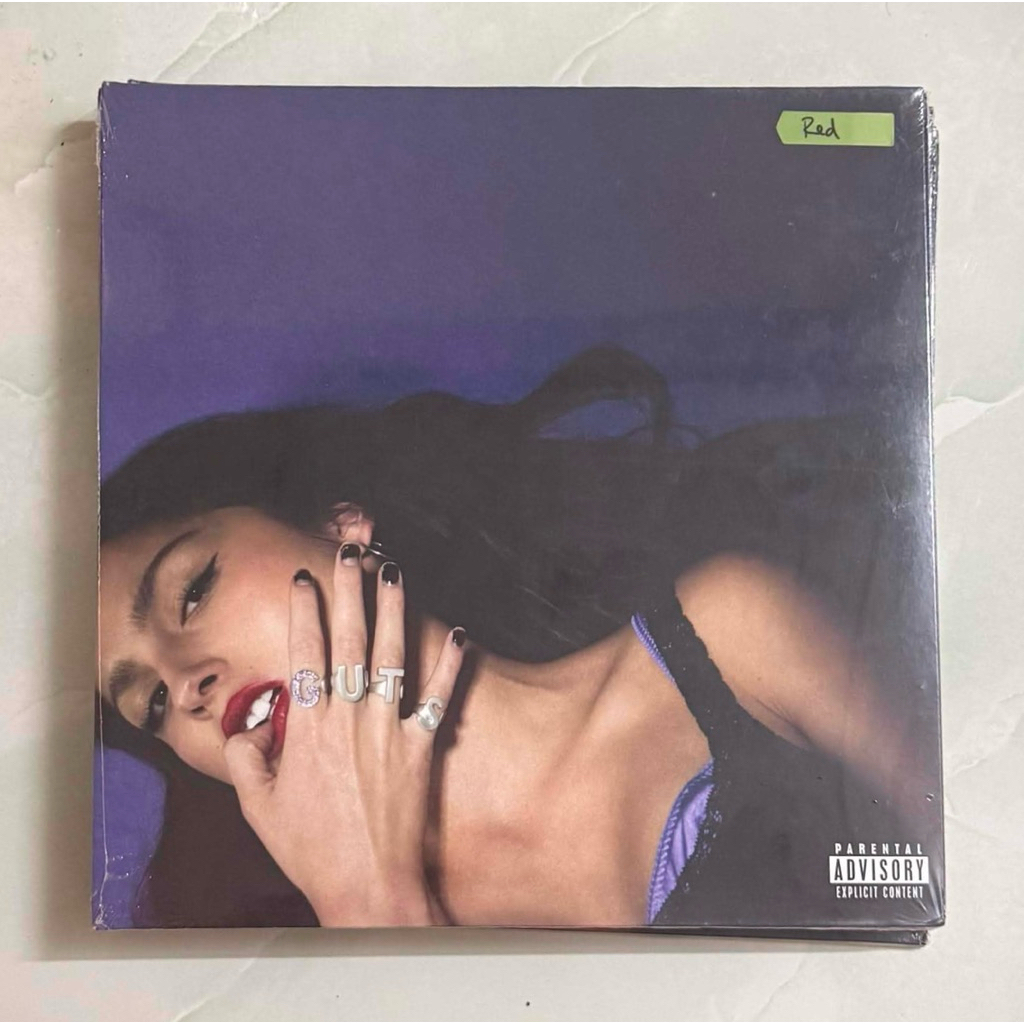 Đĩa vinyl Olivia Rodrigo - GUTS nhiều phiên bản.