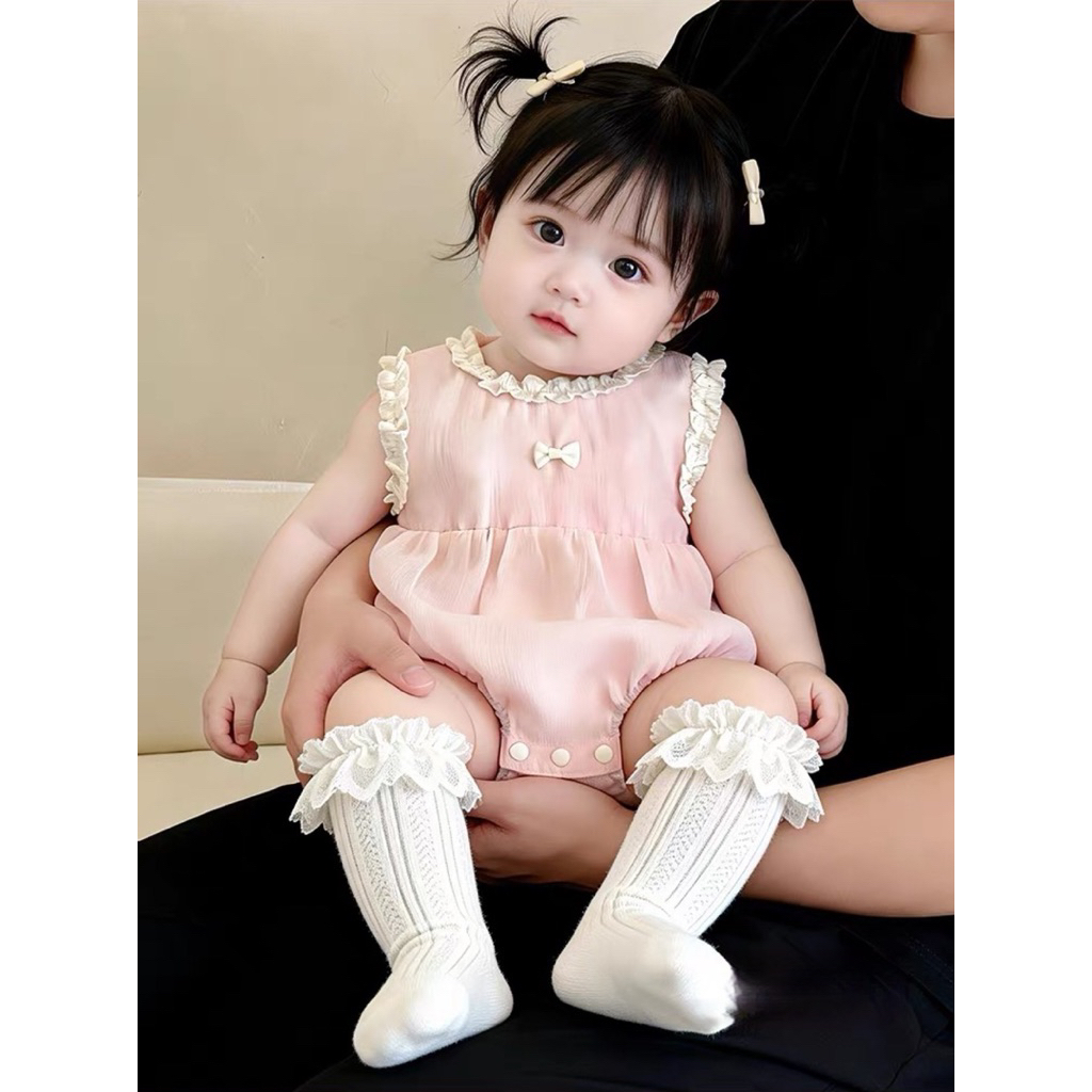Bodysuit cho bé gái SUSHI BABY SHOP đồ liền thân sơ sinh màu hồng đính nơ cổ ren mùa hè đầy tháng th