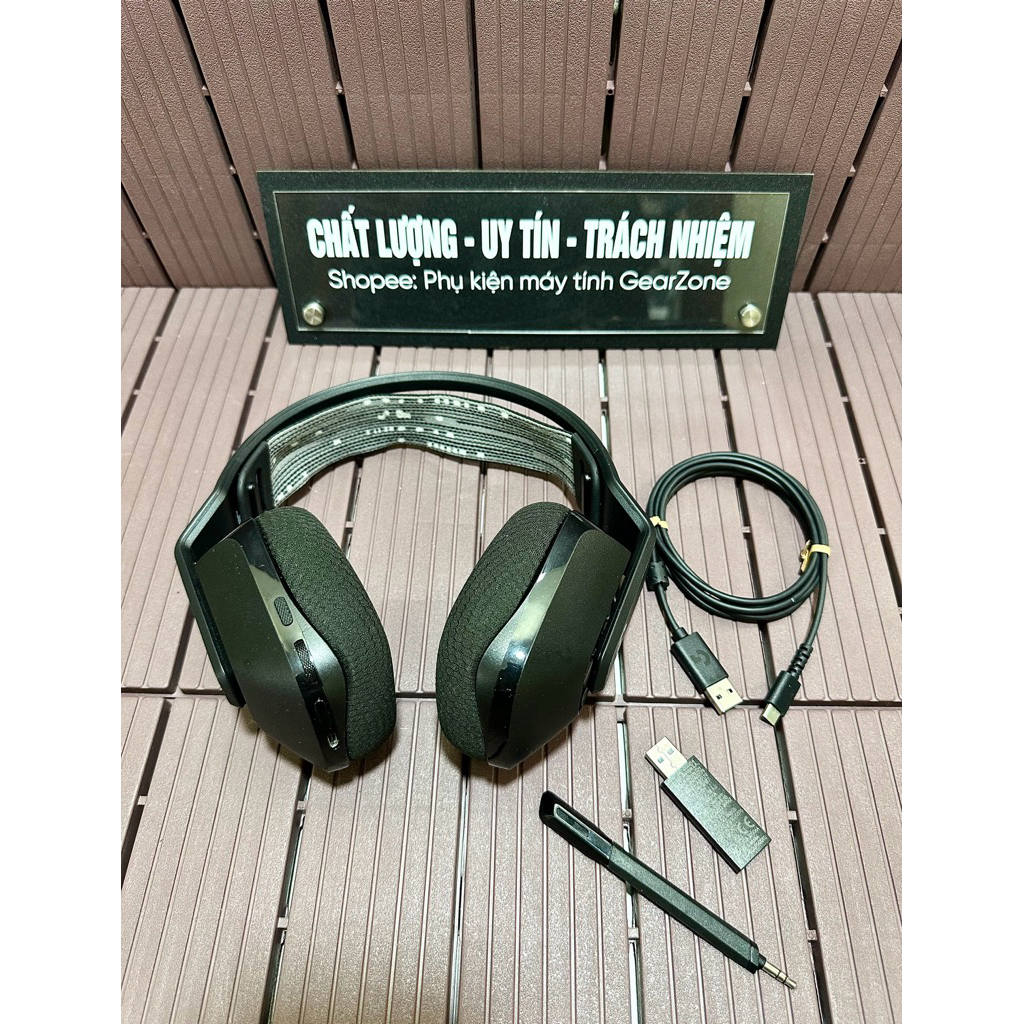 (CHÍNH HÃNG)Tai nghe Gaming Logitech G733 LIGHTSPEED Wireless qua sử dụng