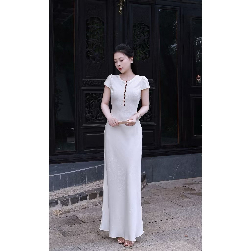 LYC FASHION - DIỆU VÂN đầm lụa vân mây có tay nút bọc (PASS)