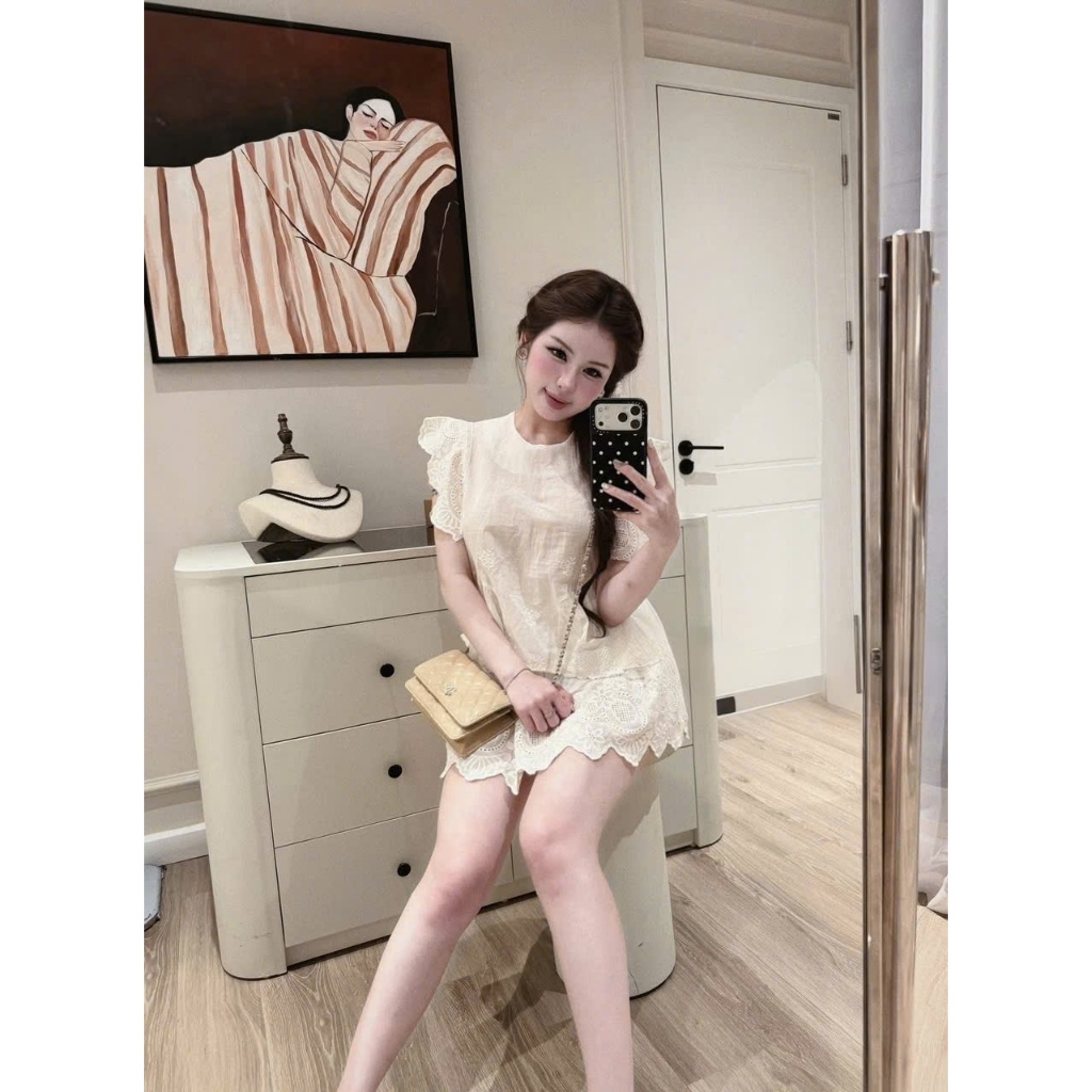 (Hàng Hot): Set Bộ 2 Món Áo Cổ Tròn Tay Bèo Cánh Tiên Hoa Độc Lạ + Chân Váy Xoè Xinh Chất Thô Boi-ẢNh Thật Lollaye | BigBuy360 - bigbuy360.vn