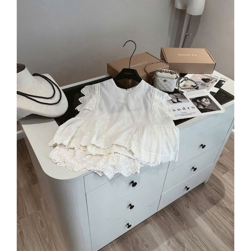 (Hàng Hot): Set Bộ 2 Món Áo Cổ Tròn Tay Bèo Cánh Tiên Hoa Độc Lạ + Chân Váy Xoè Xinh Chất Thô Boi-ẢNh Thật Lollaye | BigBuy360 - bigbuy360.vn