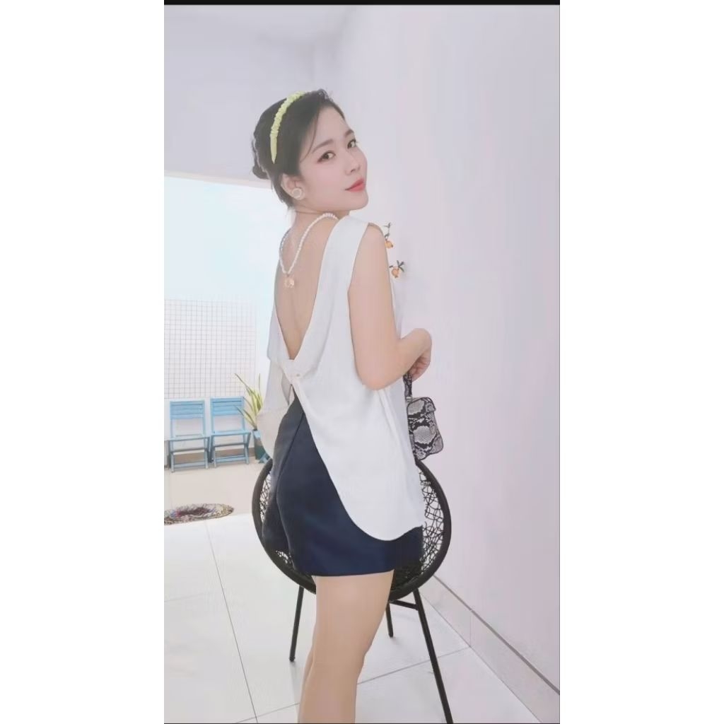 Áo Lụa Cách Điệu FOXIE (Freesize 40-60kg, Dáng áo lạ và đẹp, áo hở lưng, Vải lụa Latin mềm mát)