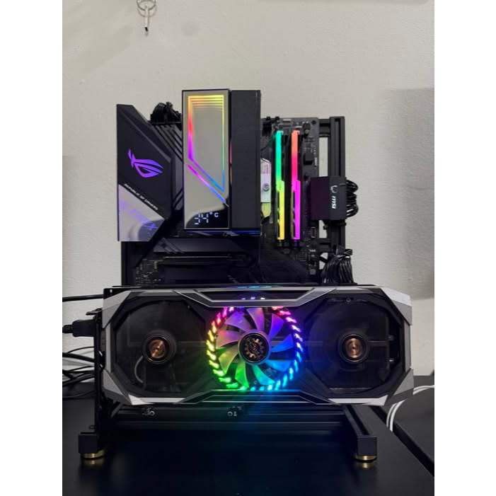 CARD MÀN HÌNH NITRO 5700XT SIÊU PHẨM ZIN MẠNH MÁT