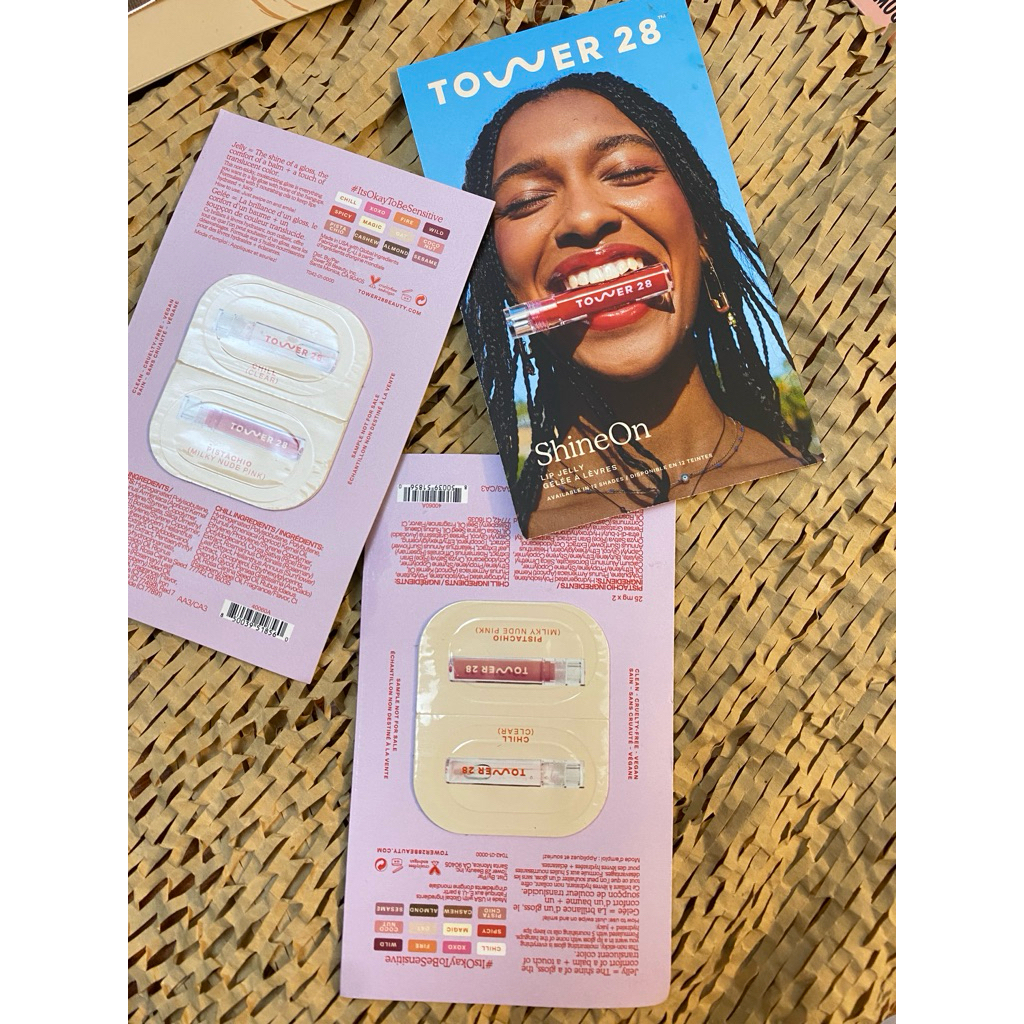 son bóng dưỡng môi tower28