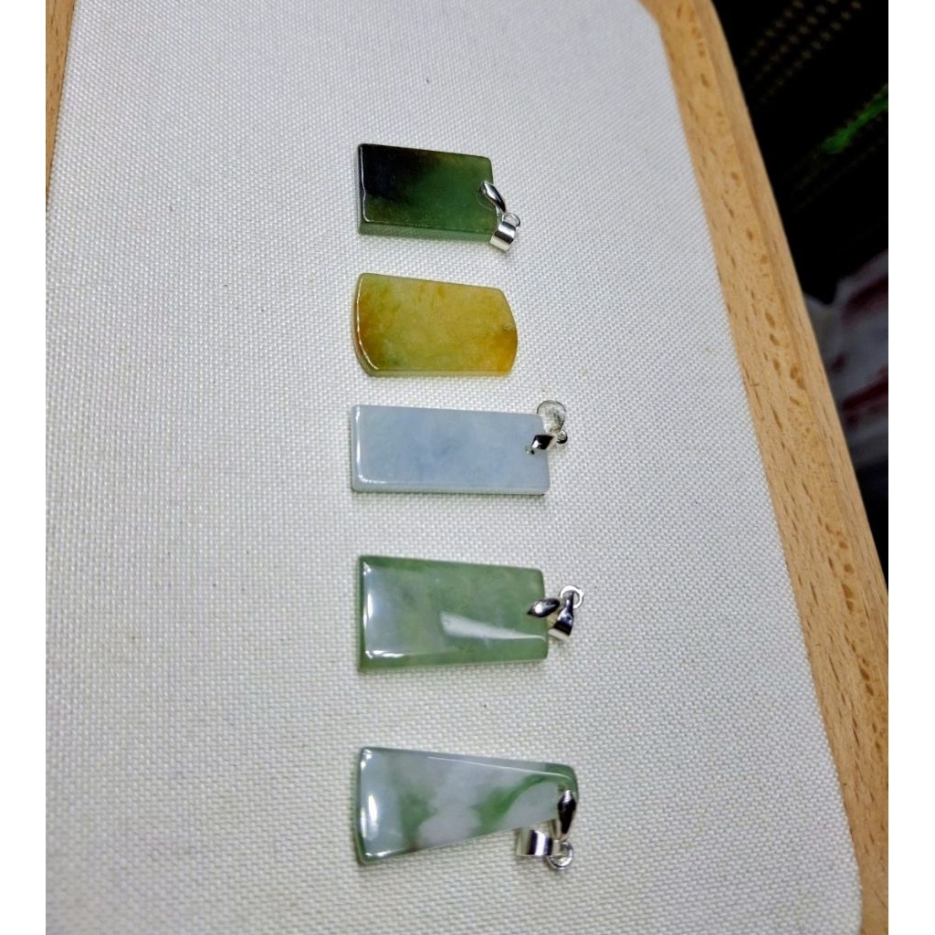 VÔ SỰ BÀI NGỌC PHỈ THÚY MYANMAR TYPE A