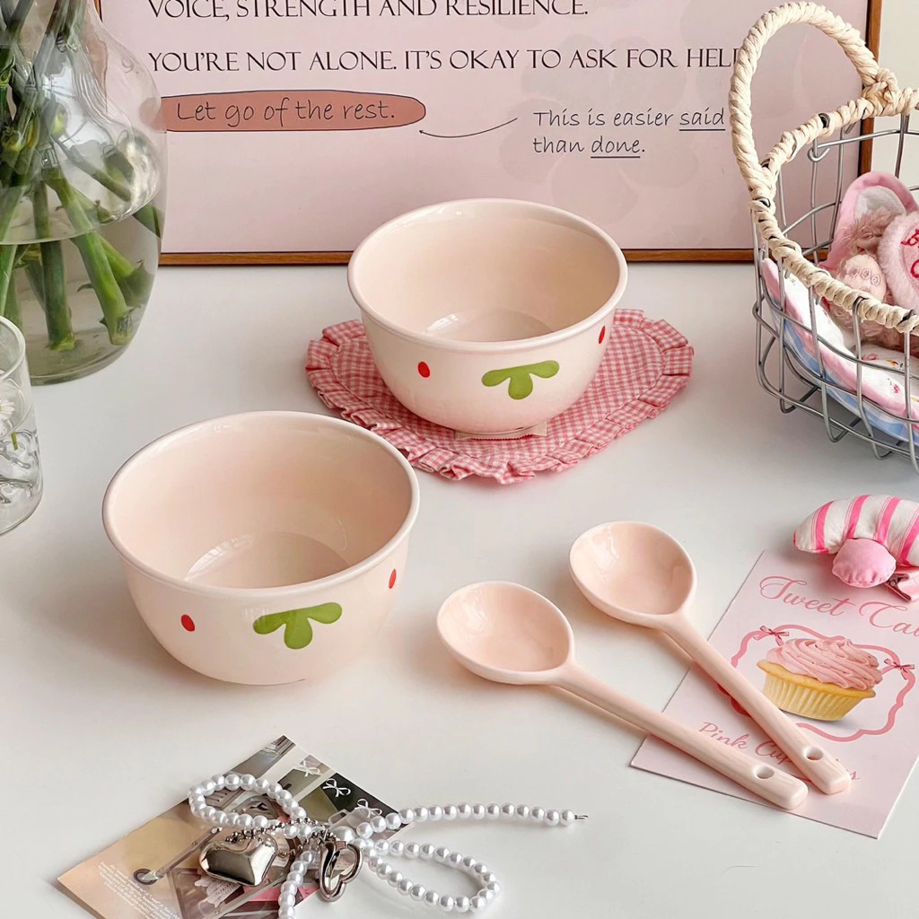 Set Bát Kèm Thìa Hình Dâu Tây (Set 2 Bát + 2 Thìa)