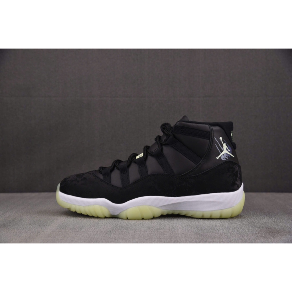 [ BEST QUALITY ] JD11 Retro "Black Barely Volt"