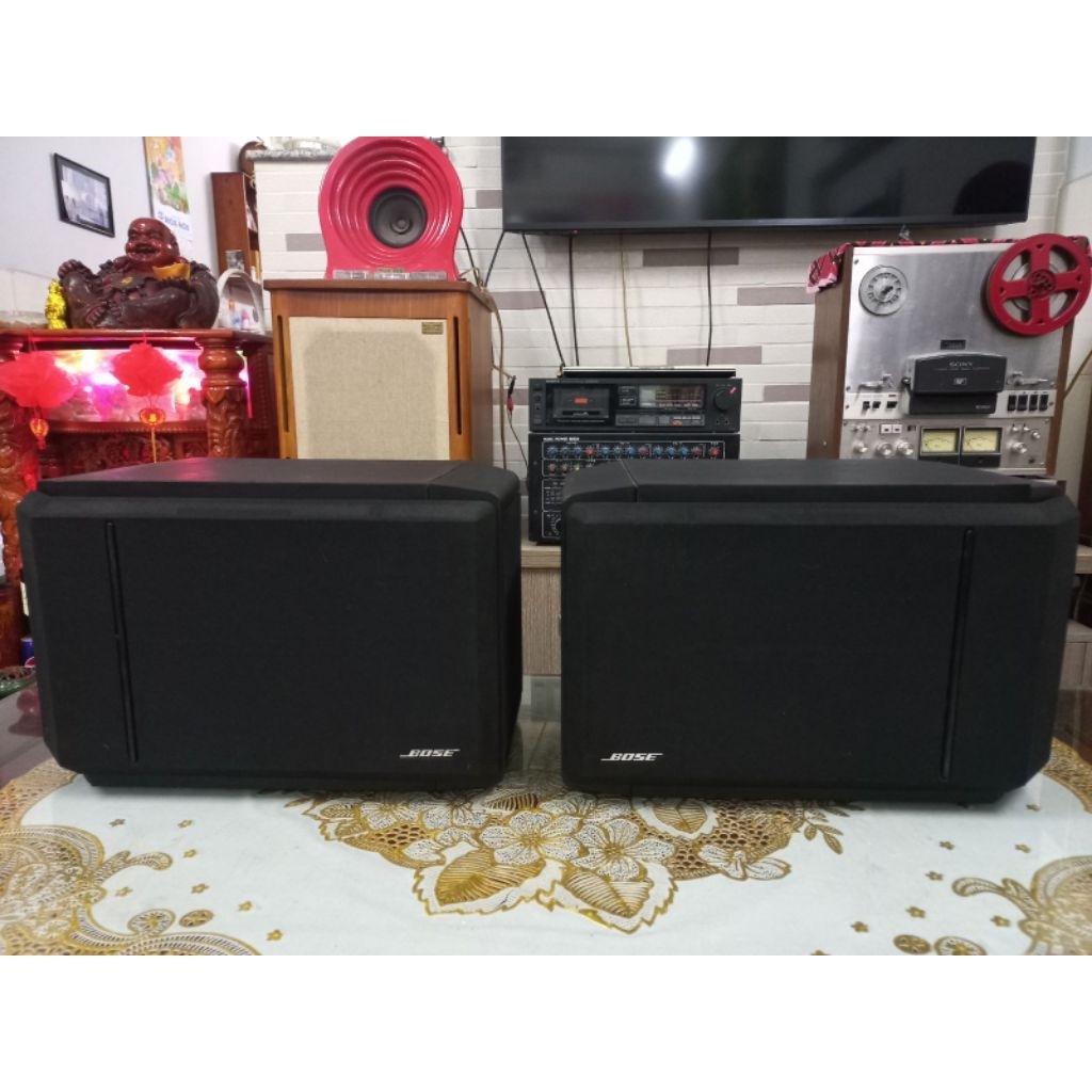 Cặp loa Bose 301 Serie iv hàng Mỹ để  được sx tại Mexico, còn đẹp như hình, nguyên zin.