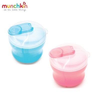 Hộp chia sữa bột 3 ngăn Munchkin - Mỹ, nhựa PP cao cấp không BPA, mỗi ngăn chứa lớn 266ml (225g sữa)
