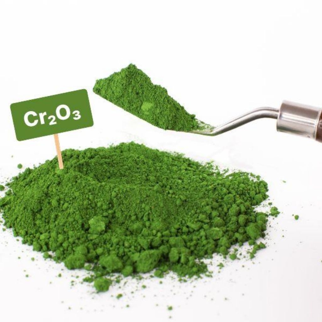 Chromium(III) oxide (Cr2O3)