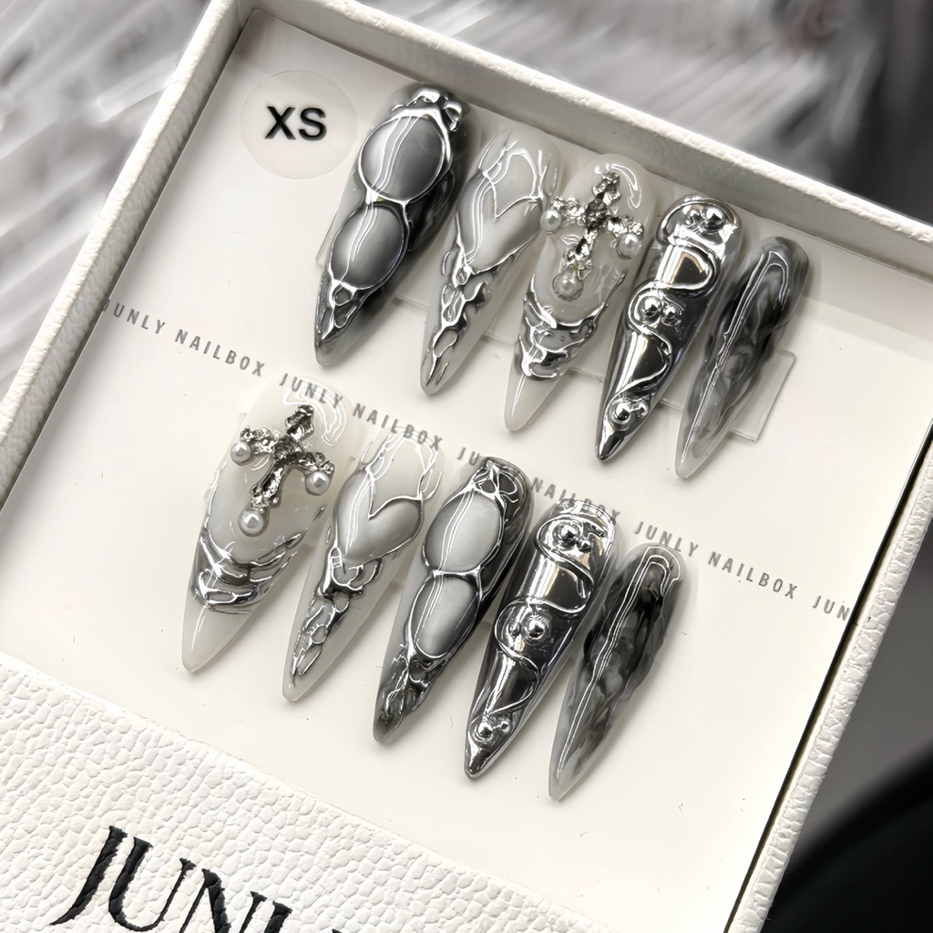 Nailbox Thiết kế JUNLY móng tay giả tông đen tráng gương cho nữ  mã 745