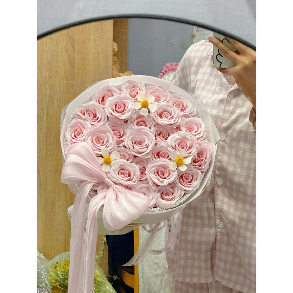 BÓ HOA ECUDOR HỒNG NHẠT E1E0 TẶNG KÈM THIỆP,CHỮ(NƠ)