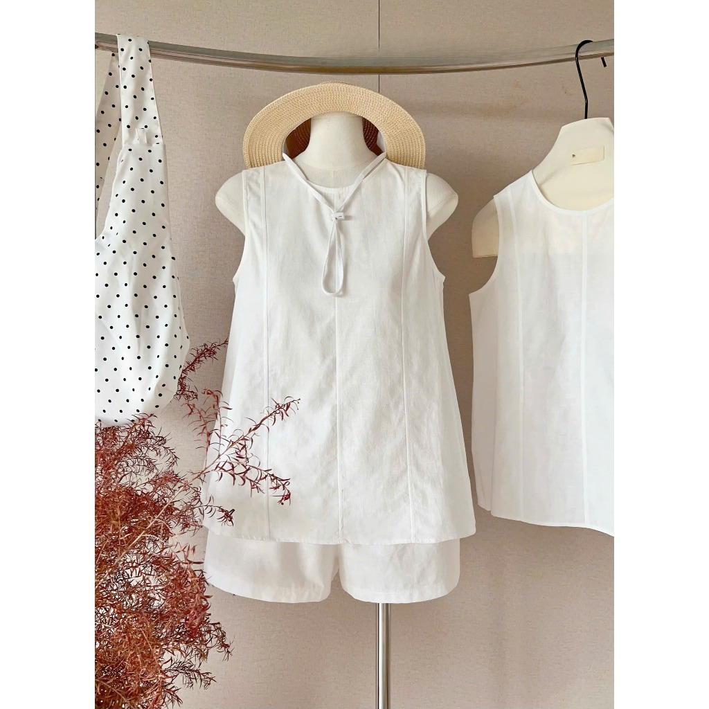 Set bộ nữ Amity vải linen xước trơn mềm mát thoải mái, Bộ đồ nữ áo sát nách kèm quần short trẻ trung thời trang HEBE | BigBuy360 - bigbuy360.vn