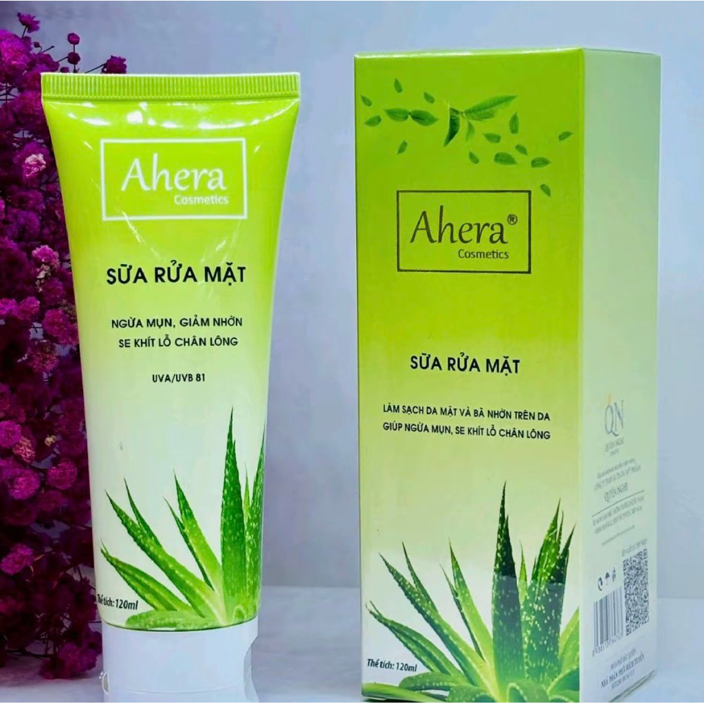 Sữa rửa mặt nha đam Ahera ngừa mụn giảm nhờn se khít lỗ chân lông 125g