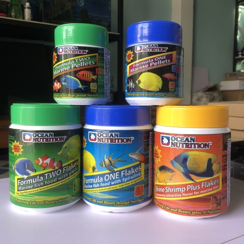 Thức Ăn Cá Nước Mặn Ocean Nutrition Dạng Hạt – Màu Xanh Lá & Xanh Dương (Chiết Lẻ 20g / 40g)