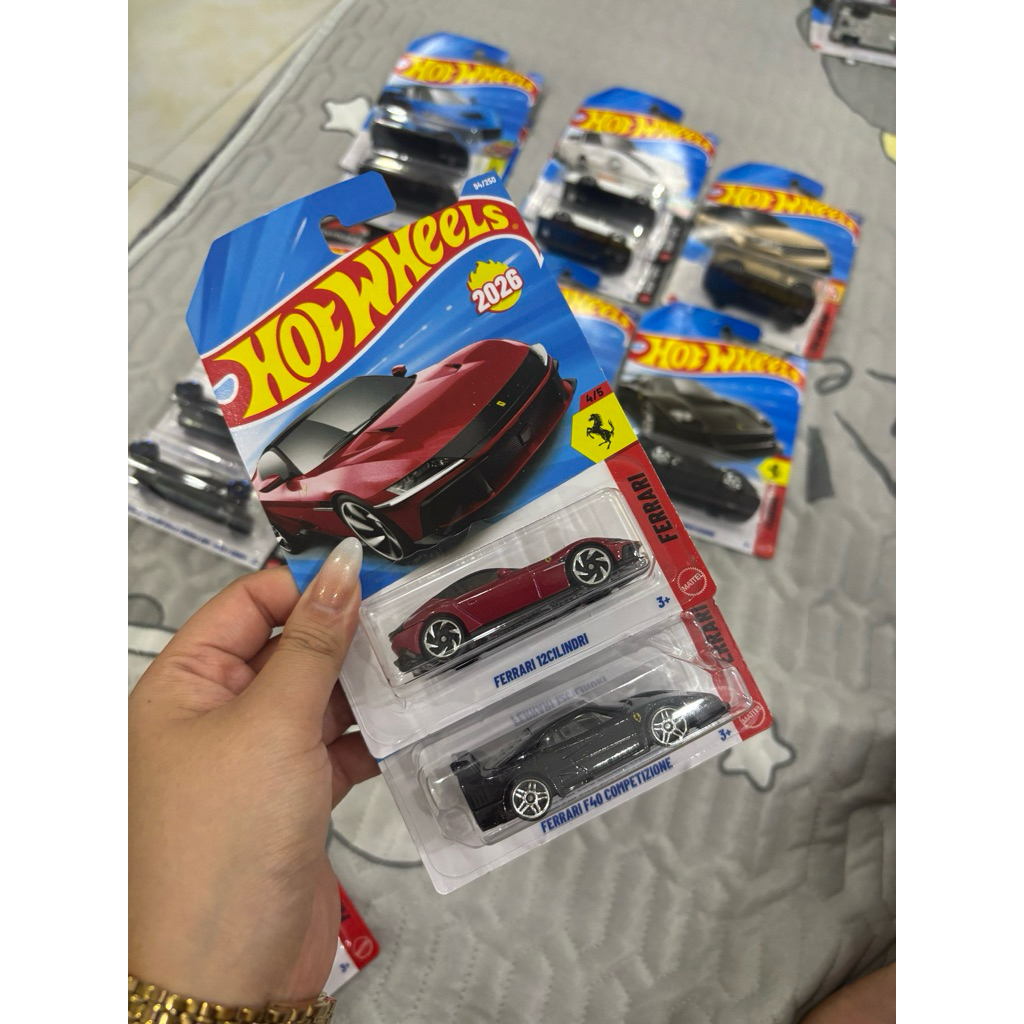 HOT WHEELS FERRARI CILINDRI