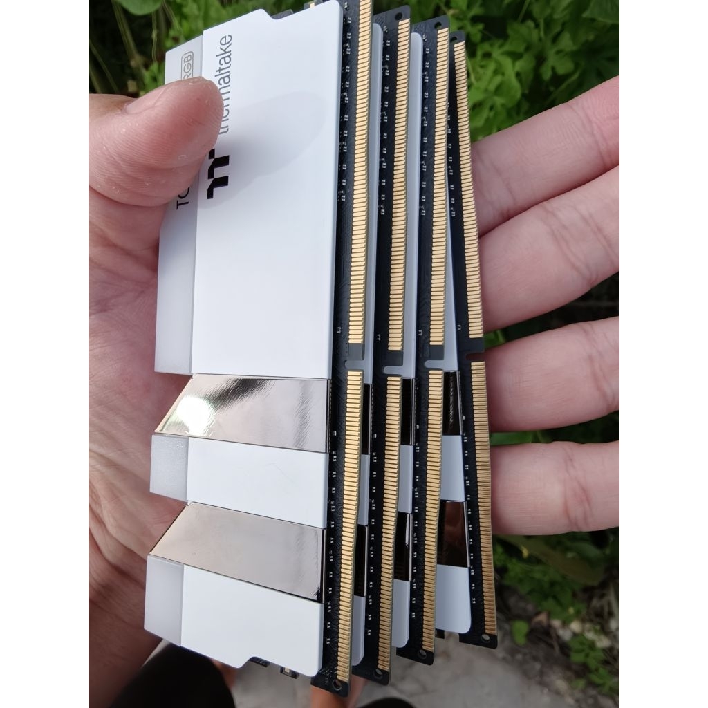 RAM DDR4 4GB 8GB 16GB 32GB Cho Máy Bàn – Giá Rẻ