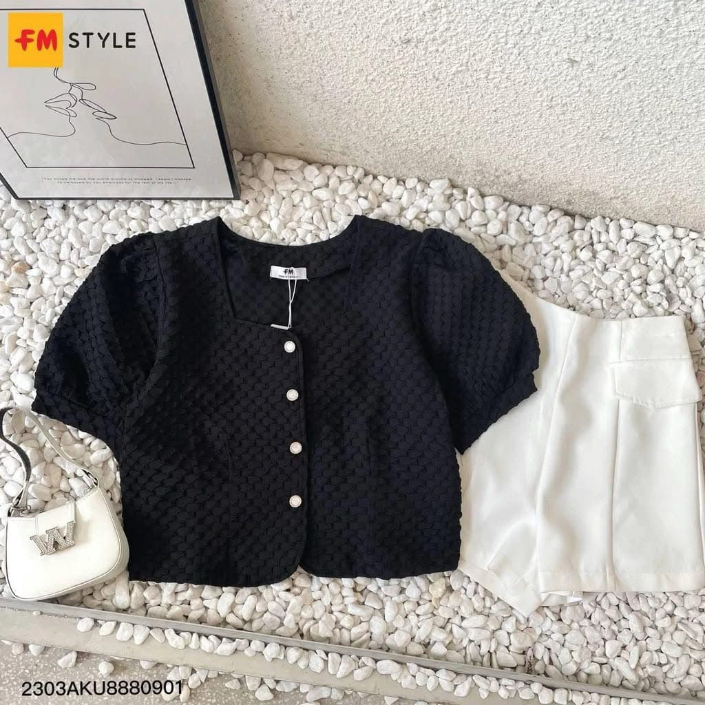 Góc thanh lý - Áo kiểu croptop tay phồng màu đen tiểu thư FMstyle