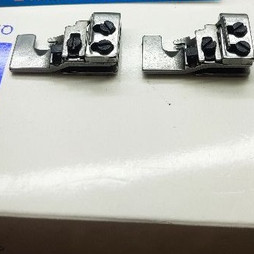 chân vịt nhún  máy vắt sổ 4 chỉ