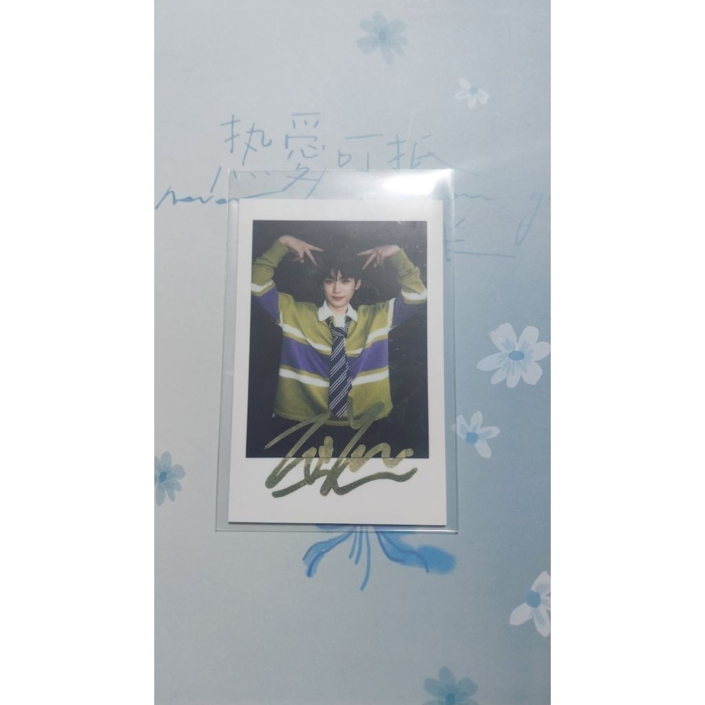 (lẻ - đọc kỹ mô tả) TỬ DU - CARD OFFICIAL POLA CÓ CHỮ KÝ MEN'S UNO (KO TẠP CHÍ - KO POSTER)