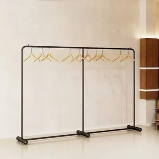 Kệ Treo Quần Áo Chân To 3 Trụ Thanh Treo Cong Và Thanh Treo Vuông - Sắt+ Sơn Tĩnh Điện Hoặc INOX
