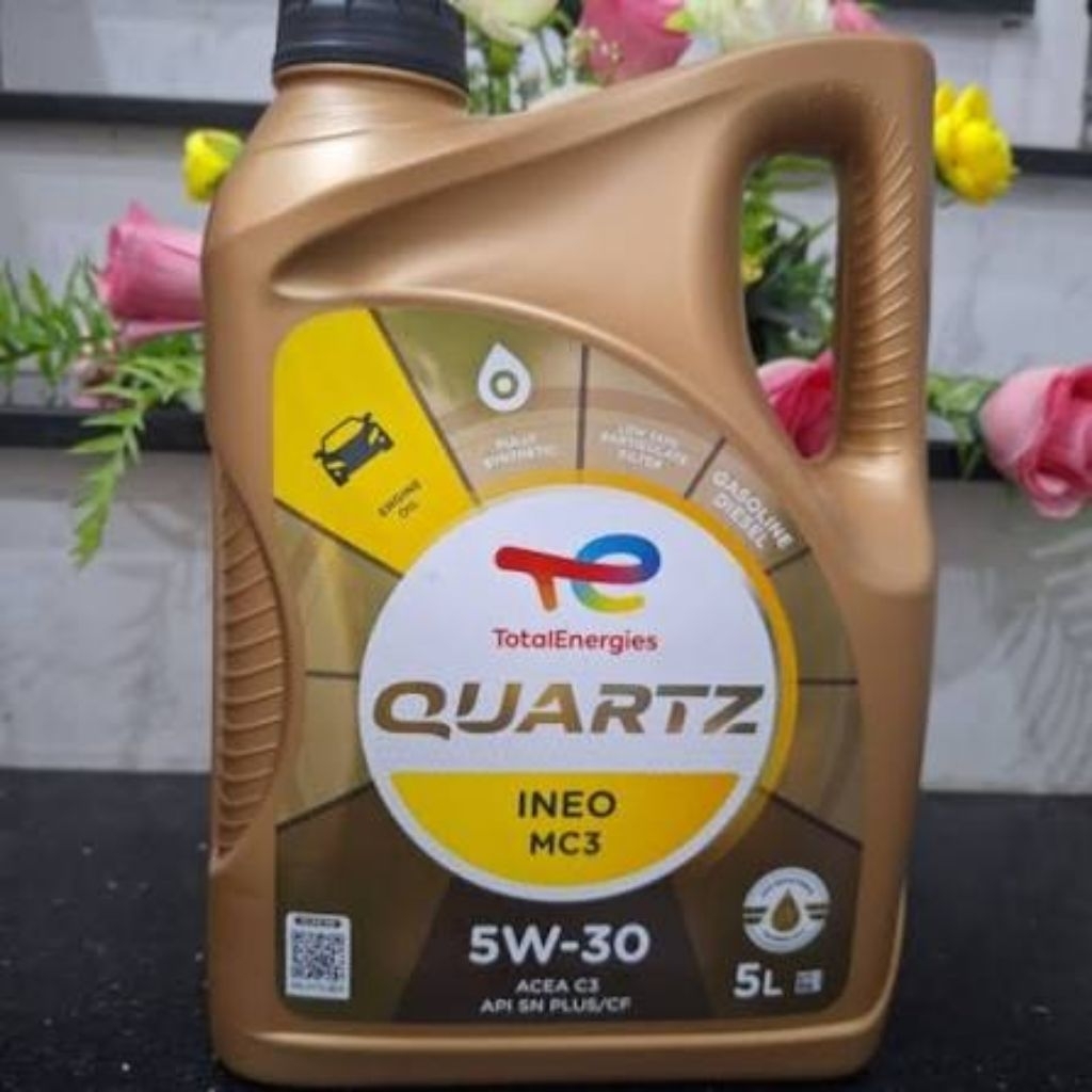 nhớt Total Quartz INEO MC3 5w30 Dùng cho máy xăng và máy dầu (5Lít
