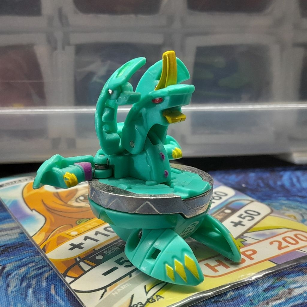 Alpha Hydranoid - Mô hình Bakugan Battle Brawlers S1 (Chính hãng)
