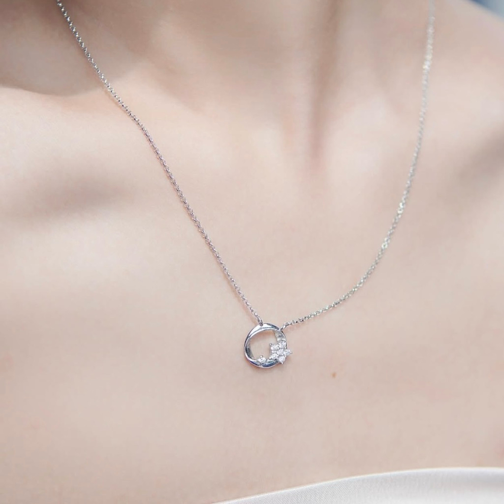 N - CIRCLE WITH MINI STAR & FLOWER GEM